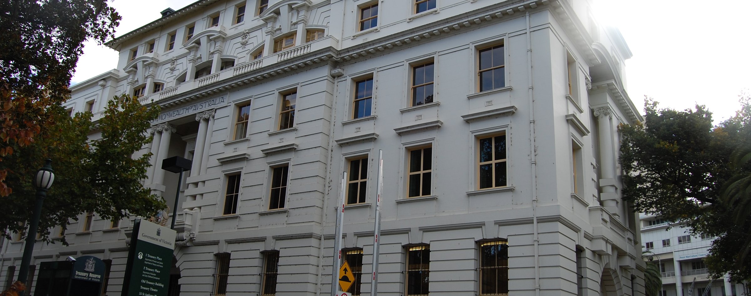 4 Treasury Place, Melbourne — Lumen Resources case study